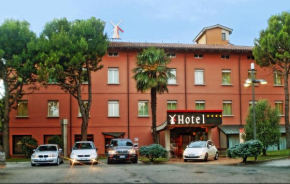 Отель Hotel Molino Rosso  Имола
